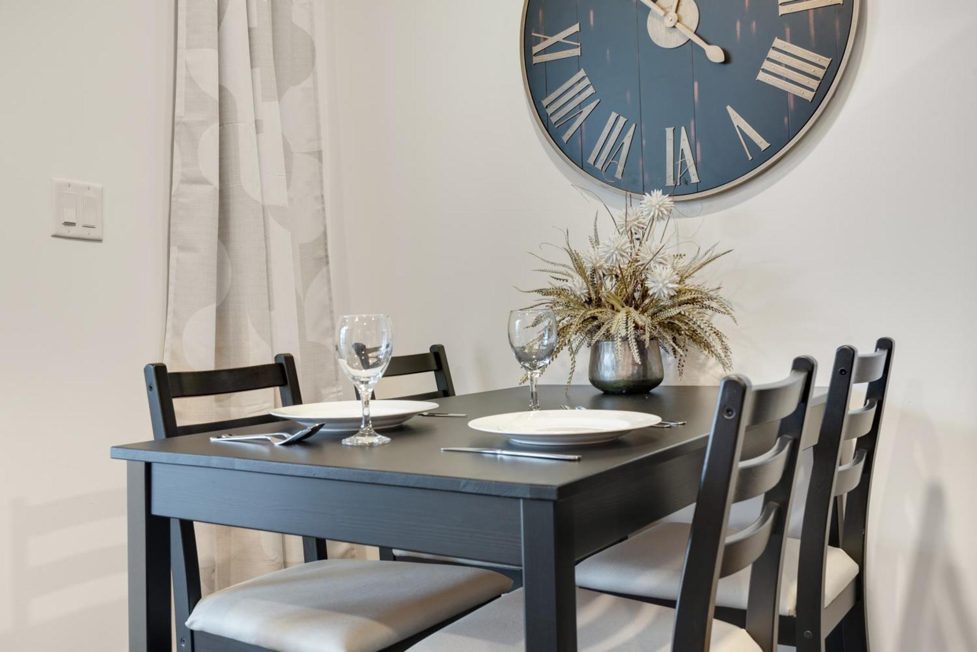 Magnolia Suite - Main Street Lodge In Berlin Bagian luar foto